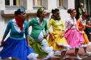 Les Soeurs Goudron 011 * 4368 x 2912 * (5.47MB)